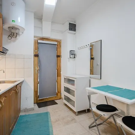 Bpr Simply Azure Apartment Budapest